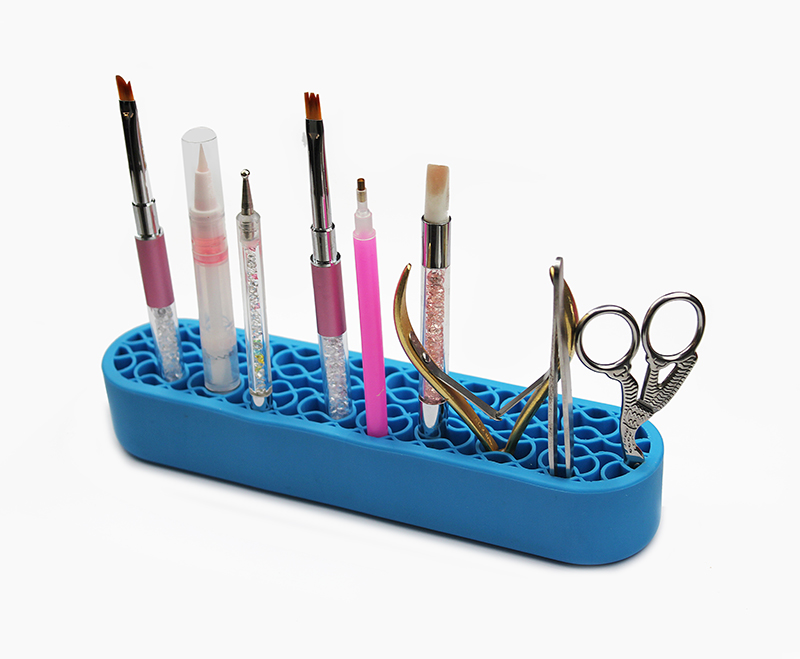 brushes holder