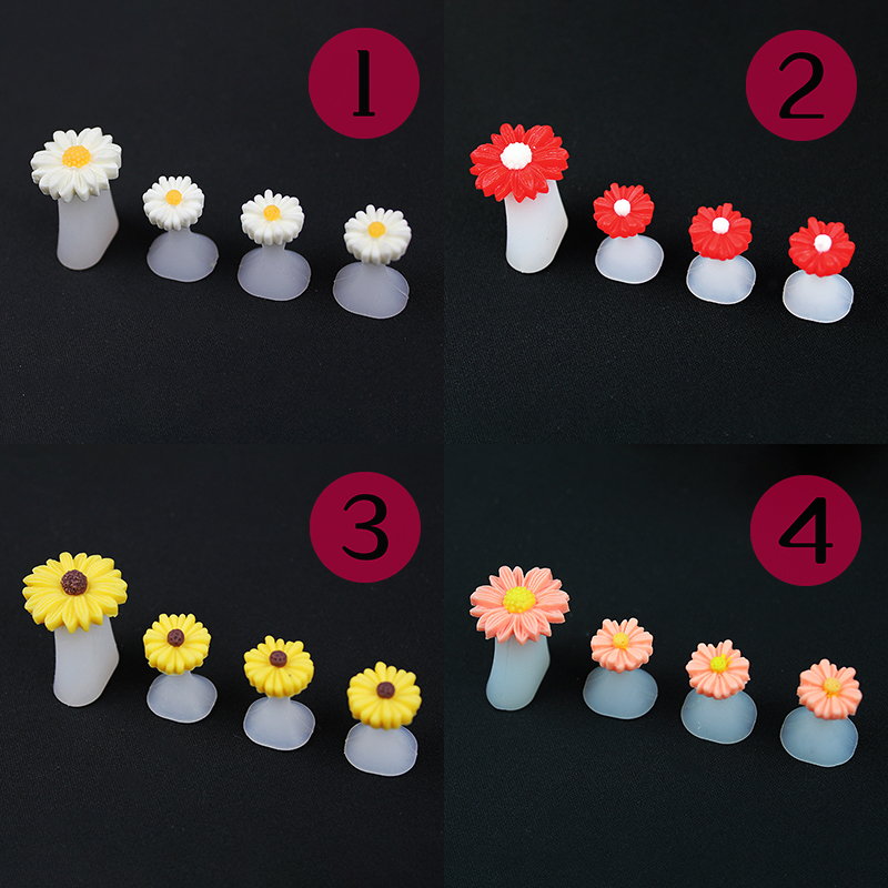 daisy silicone toe separator